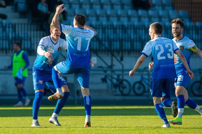 USV-FC Baden 2-0, Jubel beim USV, Tore Shabani und Lovric, 16.10.2021