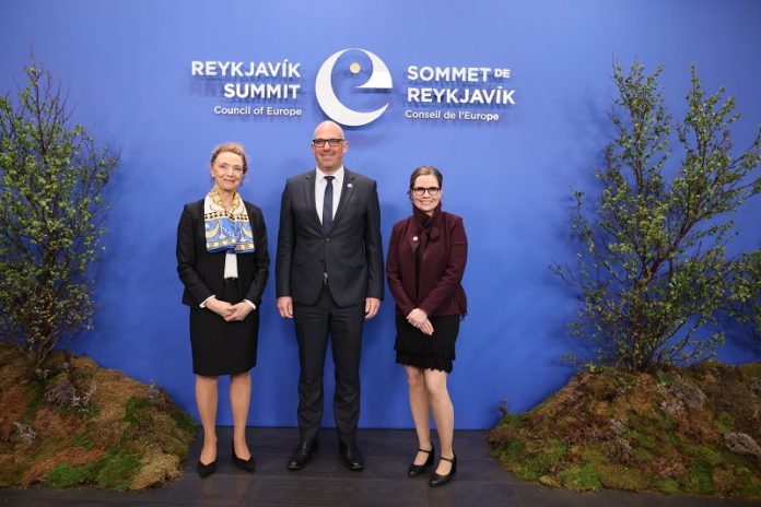 Europarat in Island, 17.5.2023, RC Risch mit ER-Generalsekr. und MP vo n Island